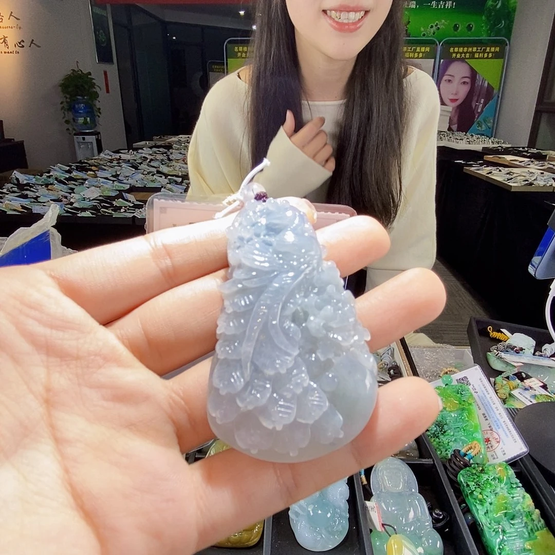 颈饰未镶嵌翡翠翡翠