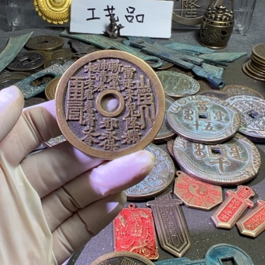 月****一现代工艺品现代工艺哦