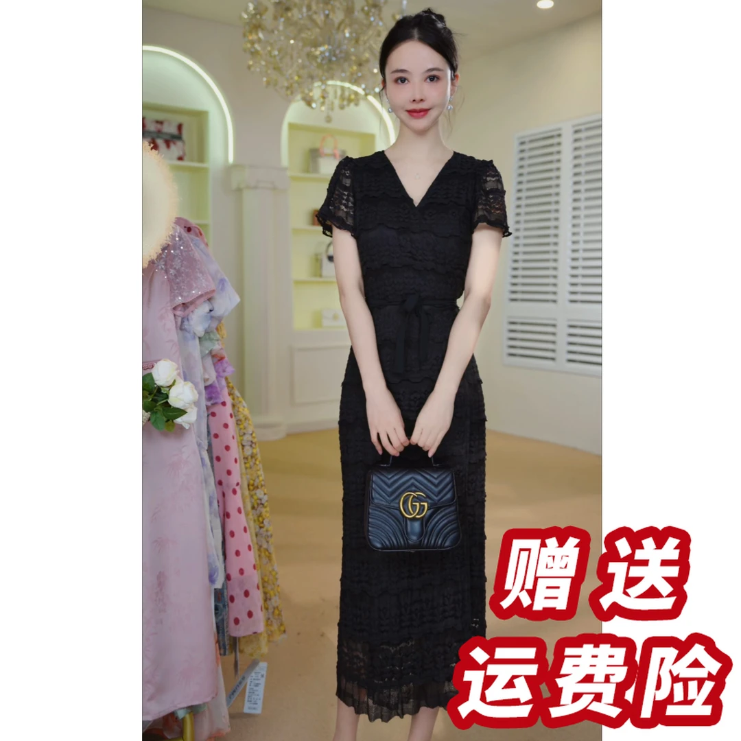 【赠送运费险】轻奢蕾丝v领仙女小黑裙气质拼接鱼尾裙子J5256
