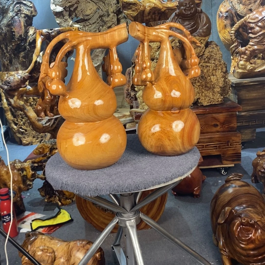 南***瓦木香樟木葫芦一对摆件