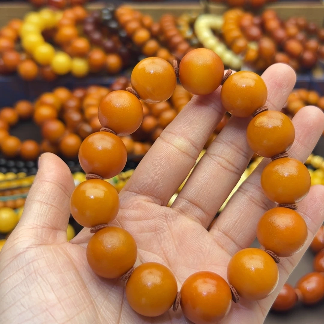 未镶嵌琥珀珠宝奇石