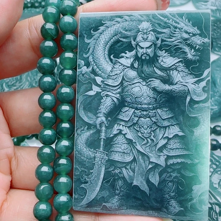 翡翠未镶嵌颈饰多样性发货天然A货翡翠