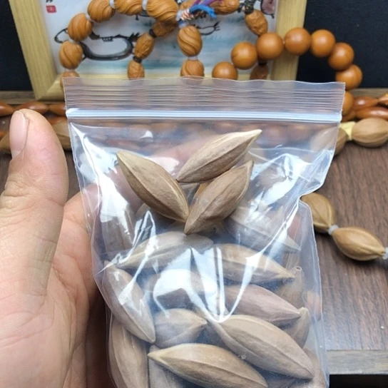 橄榄核吊坠直心柳叶核袋装