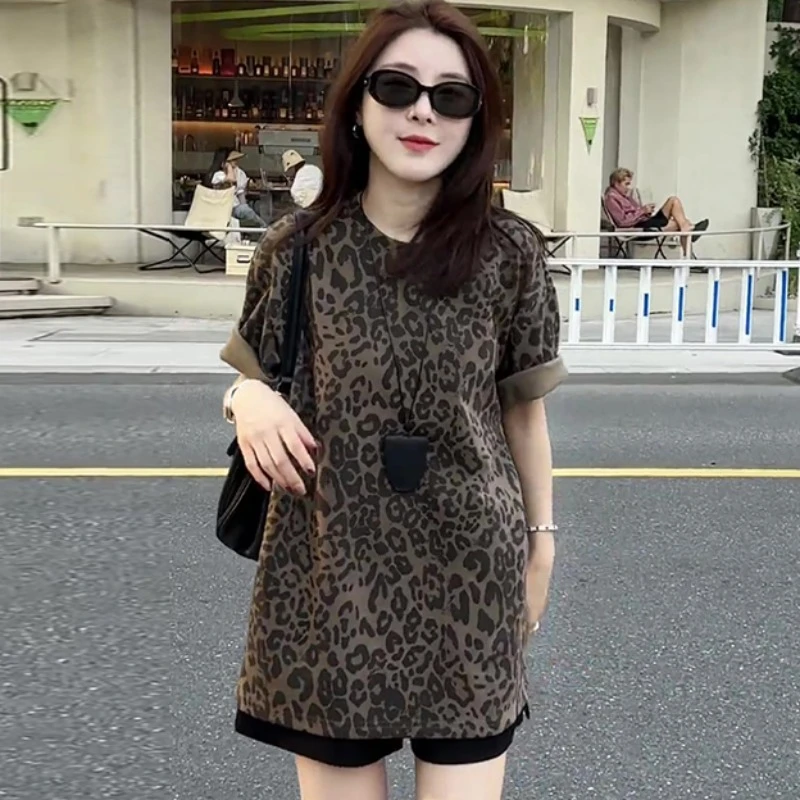 复古豹纹圆领短袖女t恤2025新款夏季宽松百搭显瘦中长款半袖上衣