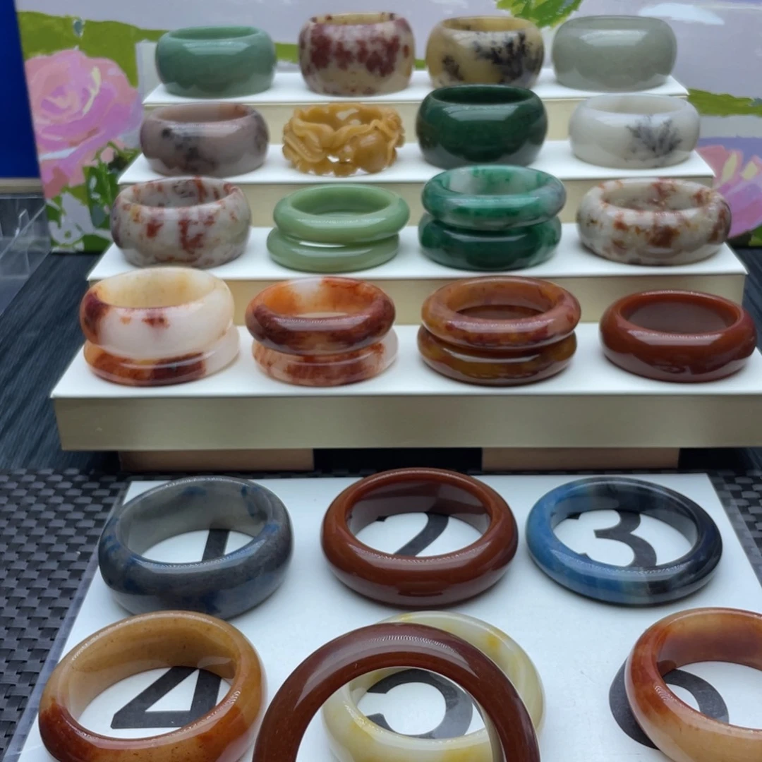 石英质玉手镯未镶嵌惜*