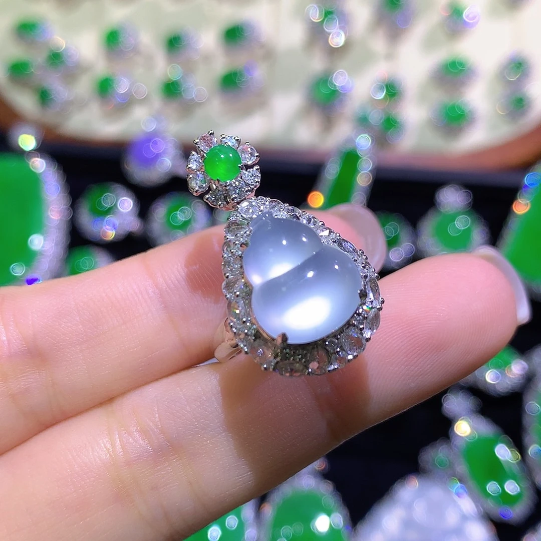 翡翠18K金镶嵌戒指高冰波葫芦吊坠戒指