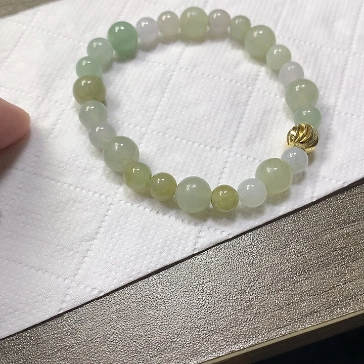 翡翠未镶嵌颈饰卡8
