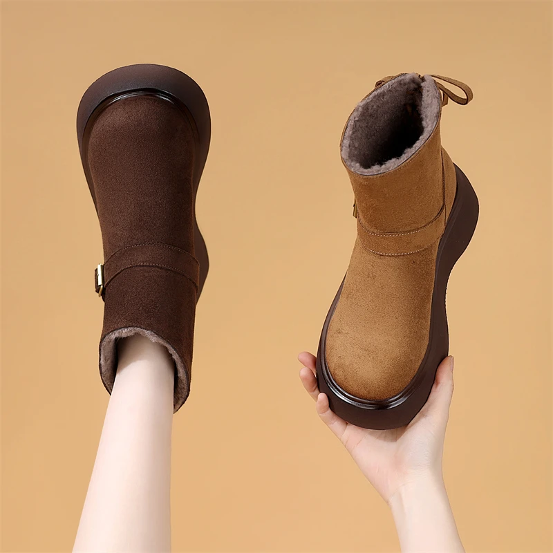 圆头厚底加绒保暖户外雪地靴女2025冬季新款时尚百搭软底防滑短靴