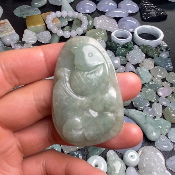 翡翠未镶嵌颈饰天然翡翠