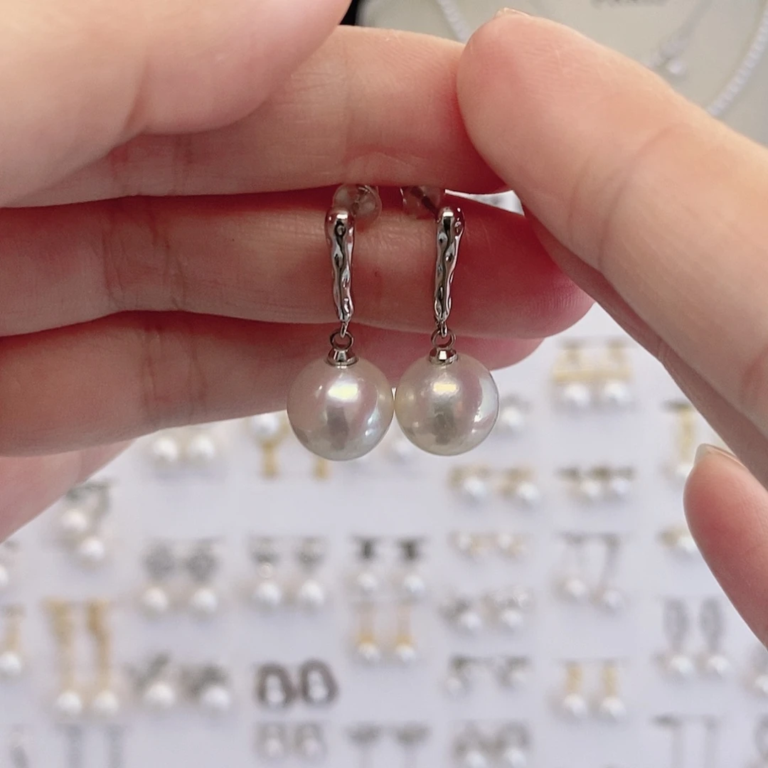 银S925镶嵌耳饰淡水珍珠