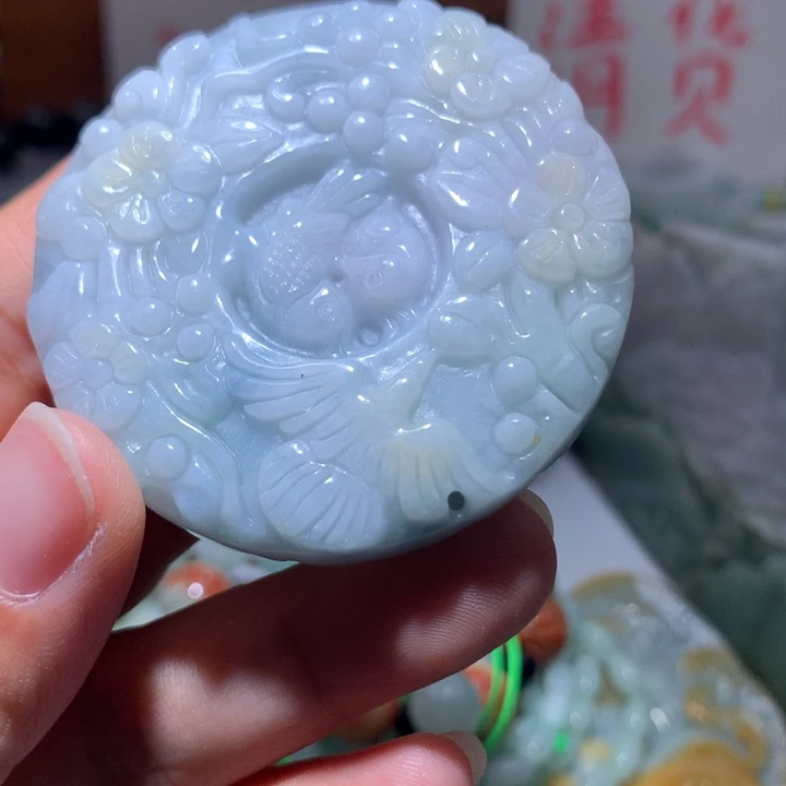 翡翠未镶嵌颈饰保真天然A货翡翠