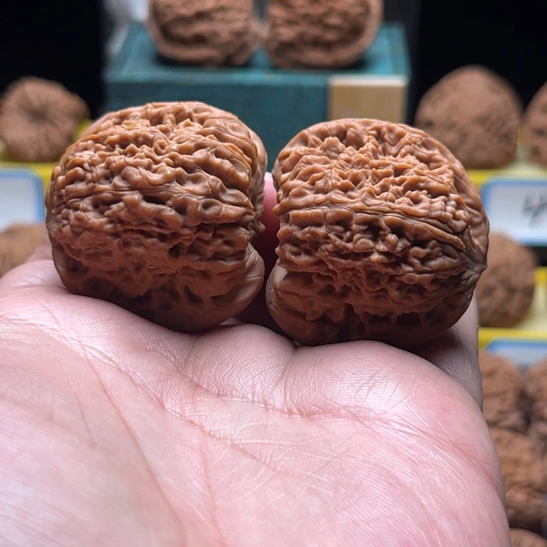 把件文玩核桃球疆