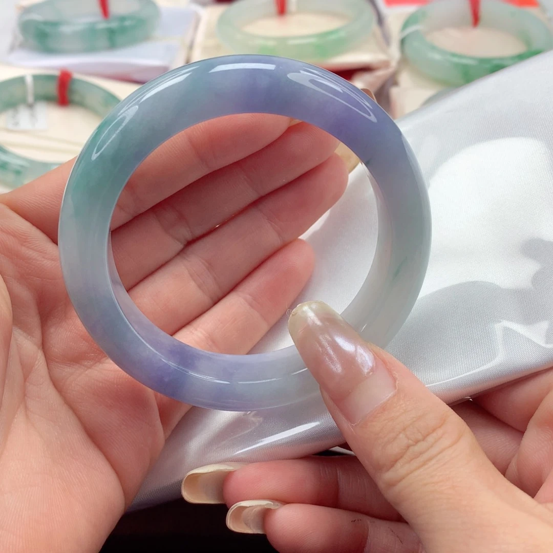 翡翠手镯未镶嵌55圈口 梦幻仙气蓝紫