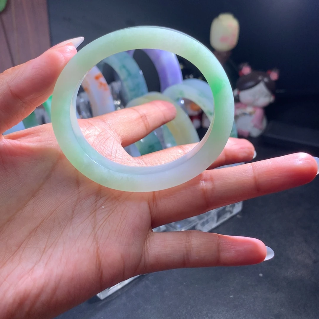 定制翡翠手镯未镶嵌