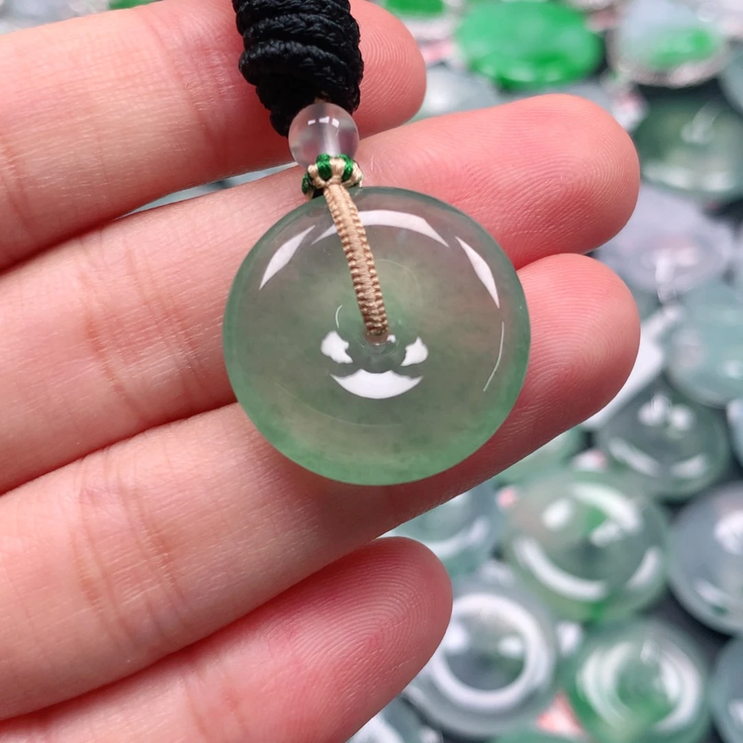 颈饰未镶嵌翡翠天然翡翠