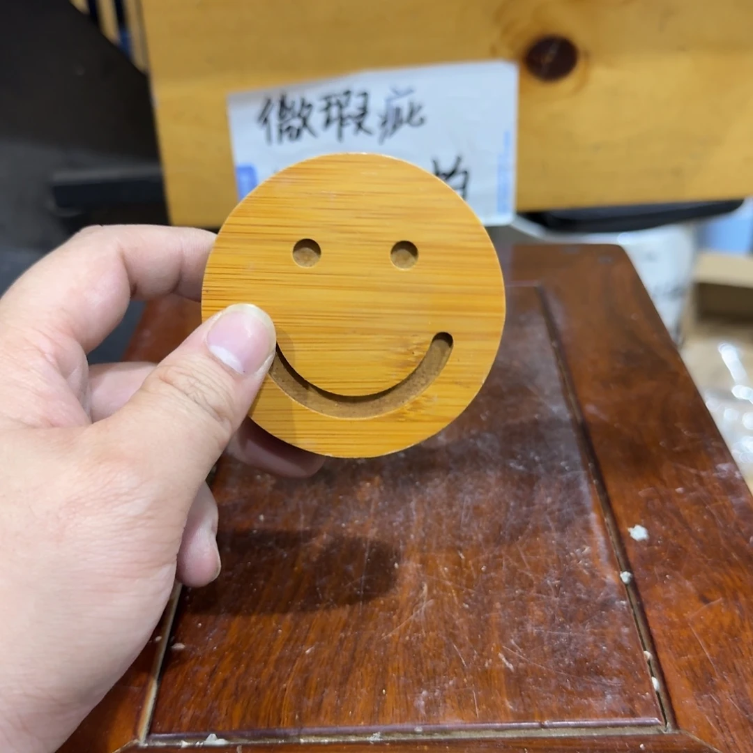 微瑕疵介意勿拍陶瓷器皿S046