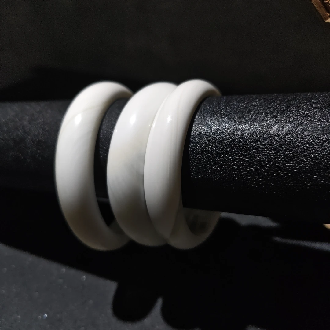 【黑胖珠宝】H1474 贝壳手镯多样性发其一