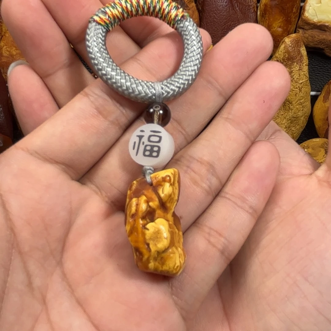 未镶嵌蜜蜡珠宝奇石