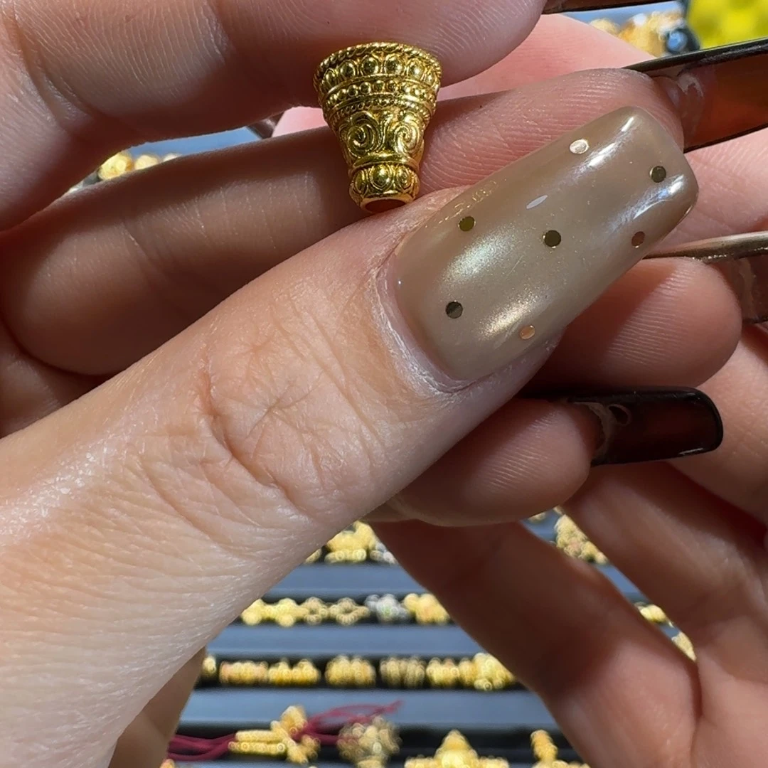 足银玻璃中号佛塔