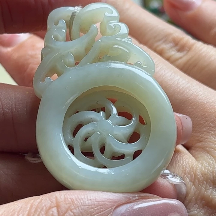 和田玉挂件未镶嵌