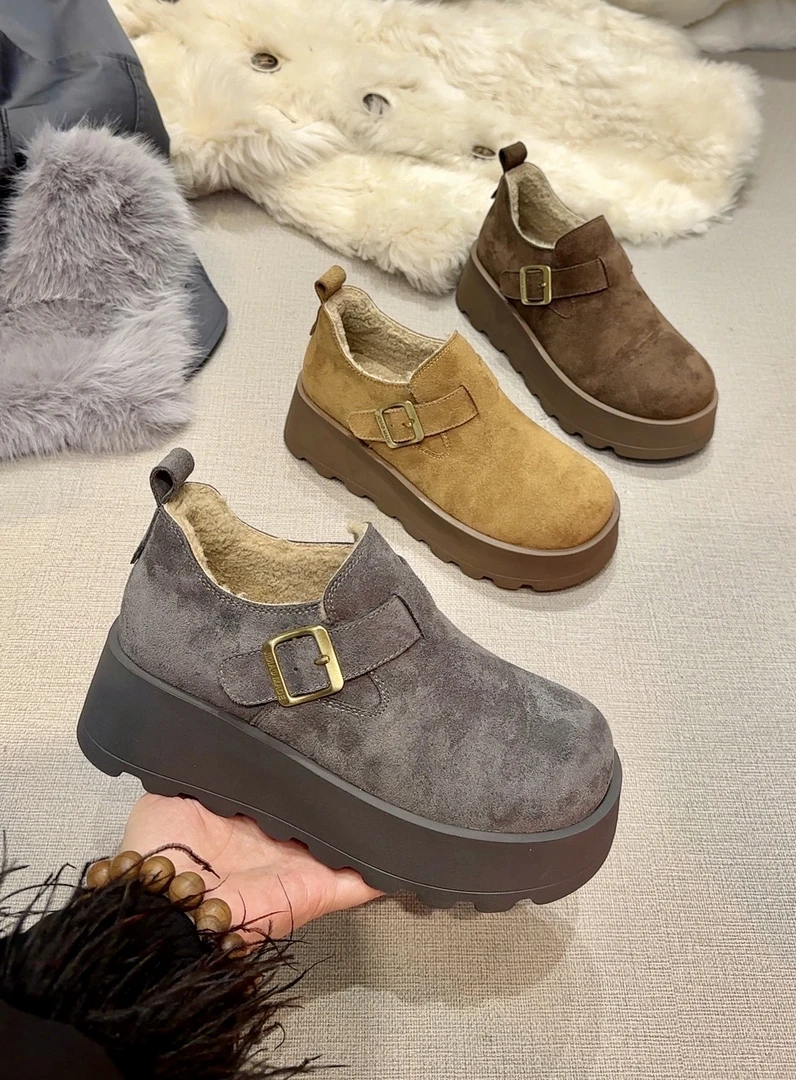 广州唐乐乐~冬季皮带扣厚底女加绒增高休闲切尔西短靴勃肯女鞋