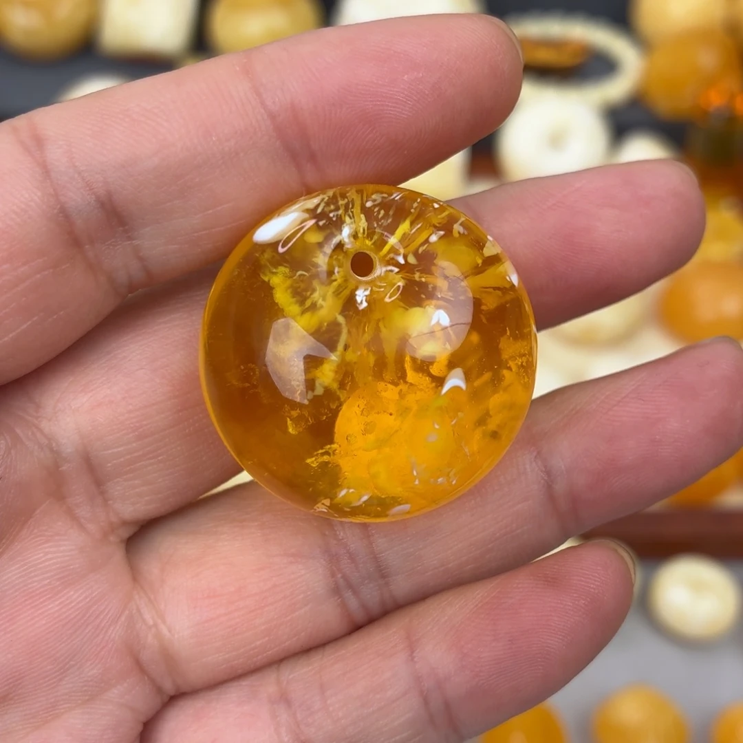 蜜蜡未镶嵌吊坠(不含链)