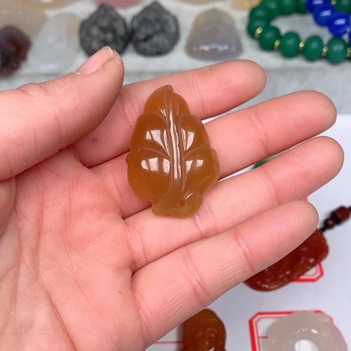 玛瑙/玉髓颈饰未镶嵌柠**苦