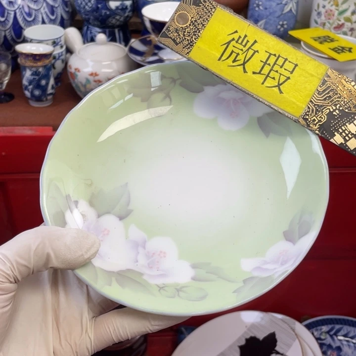 他家瓷器真美…开播了