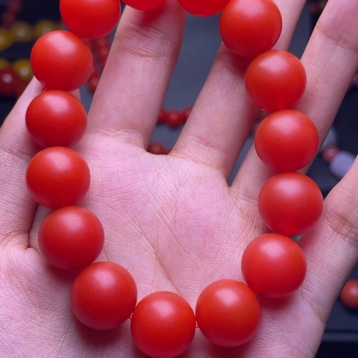 玛瑙/玉髓手串未镶嵌保山 锦红 14 单圈