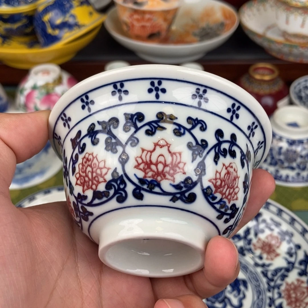 陶瓷的设计师是一个