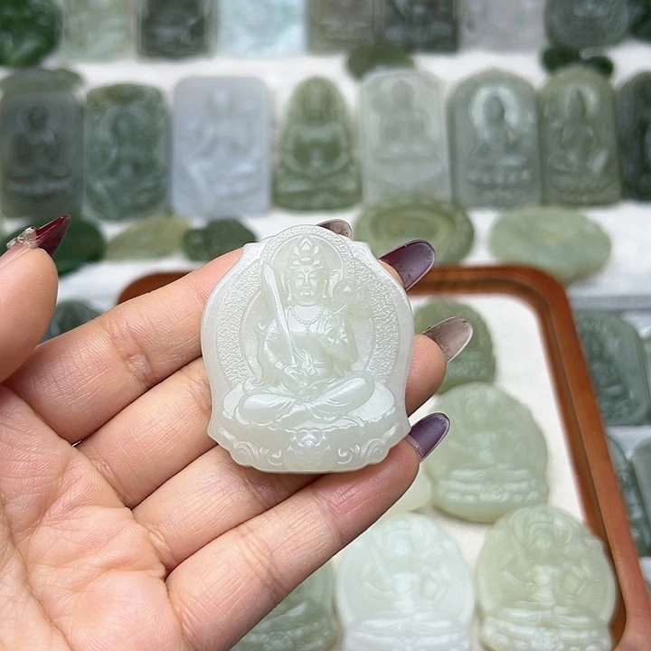 和田玉颈饰未镶嵌I****o