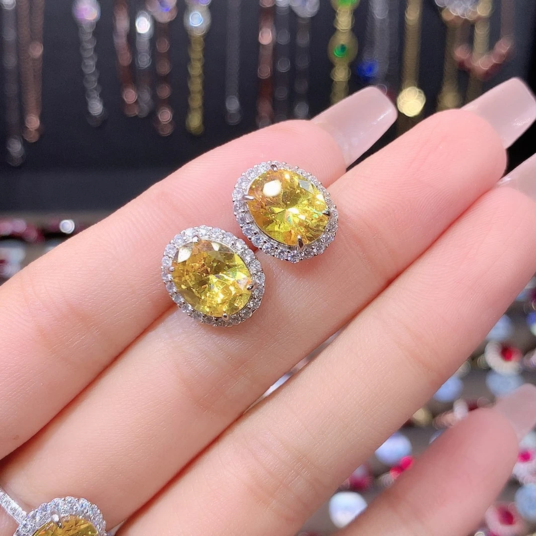 水晶耳饰银S925镶嵌白810 高温优化/合成处理