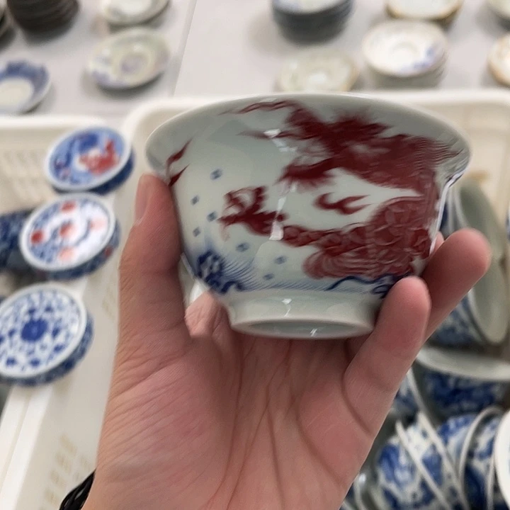 瓷片景德镇釉里红鱼化龙主人杯