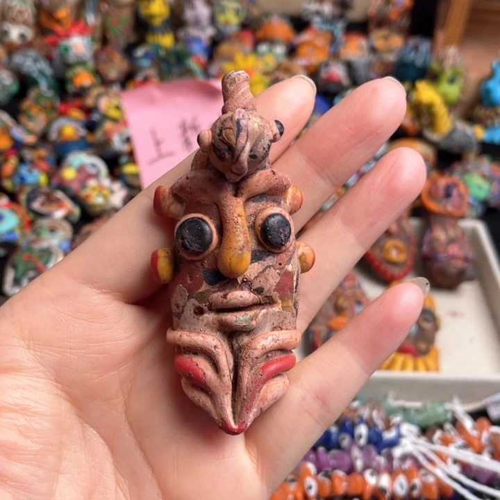 非金属琉璃娃娃挂件