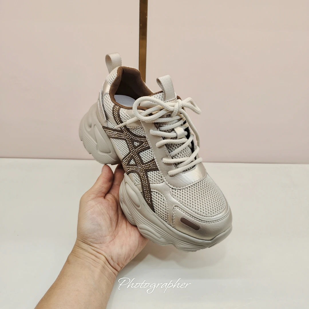 花花家女鞋实体店真皮5020-9厚底老爹鞋网面透气轻巧休闲运动鞋