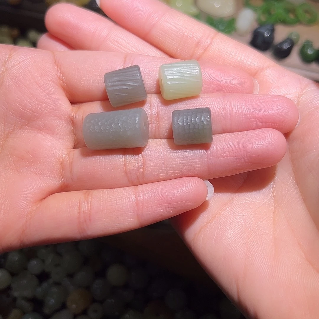 和田玉未镶嵌珠宝半成品98一个多样性发其一