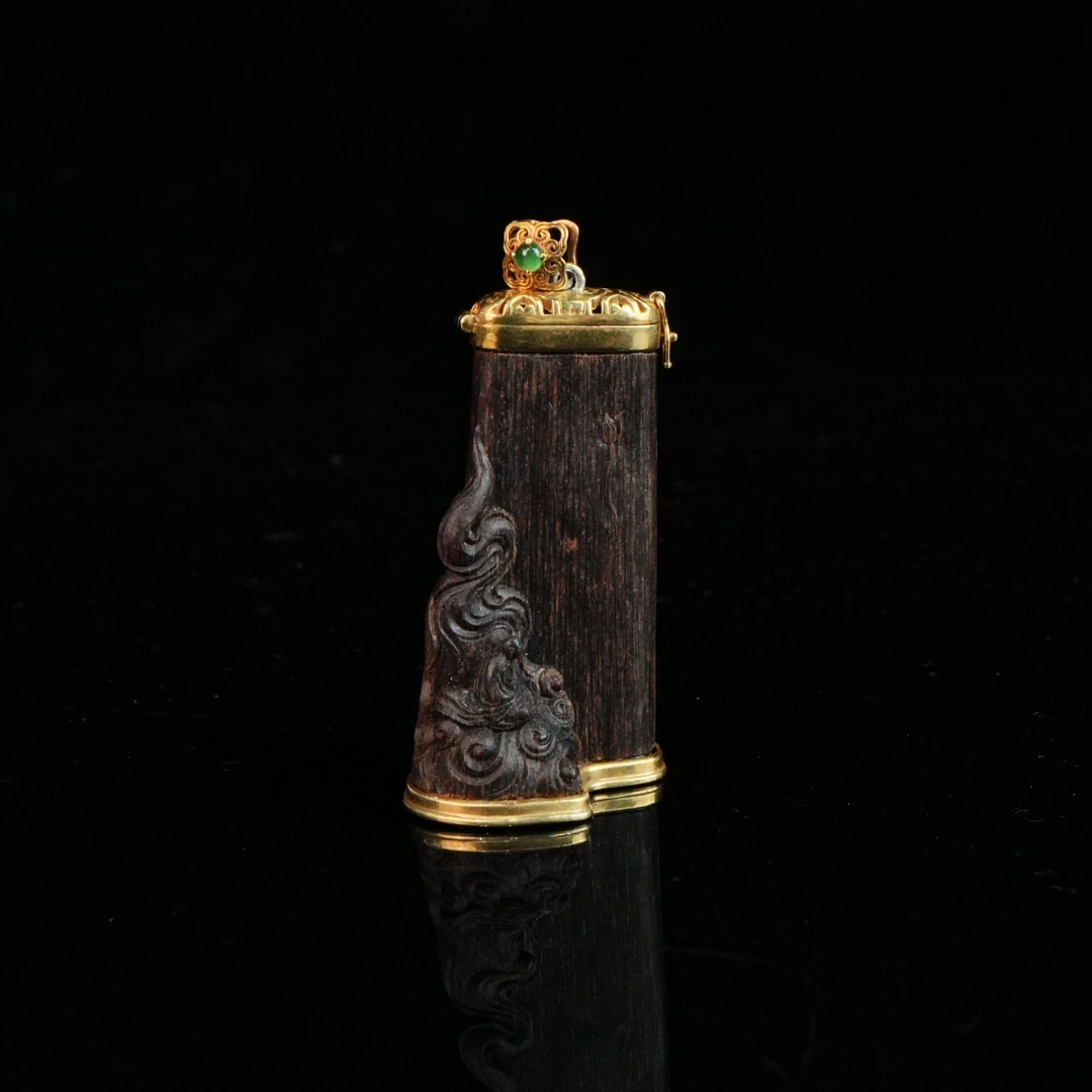 A4956缅甸密支那沉香奇楠种沉水吊坠佛语禅心15.67g