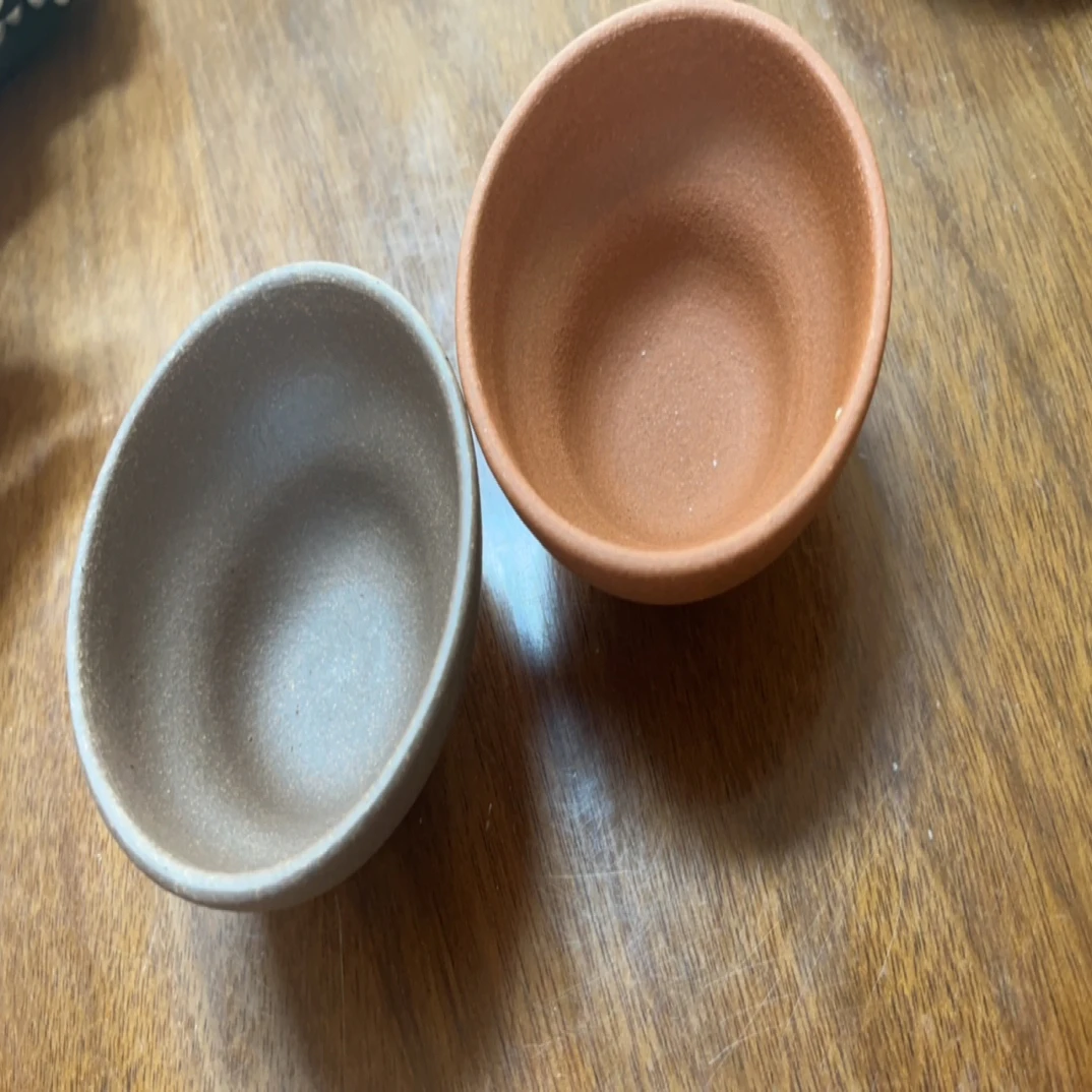 桃花泥二个窑口烧的，，主人杯半手工