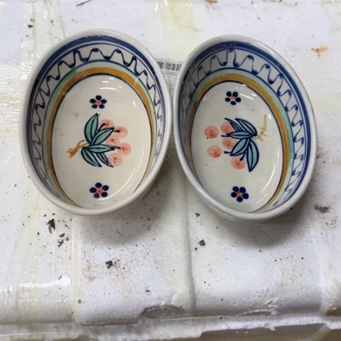 瓶瑕疵瓷片。。。。。。瑕疵不退不换