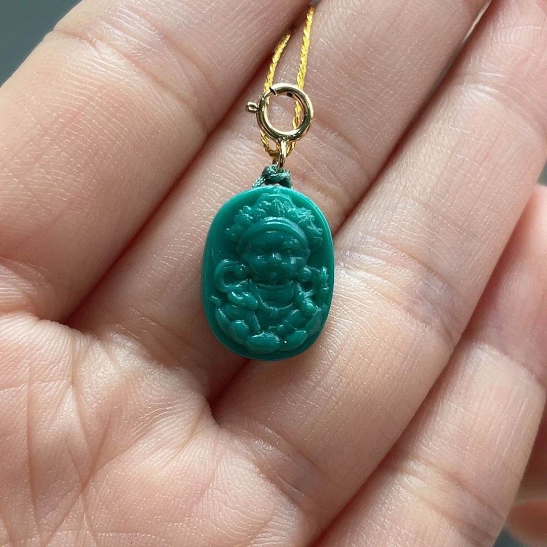 绿松石未镶嵌颈饰