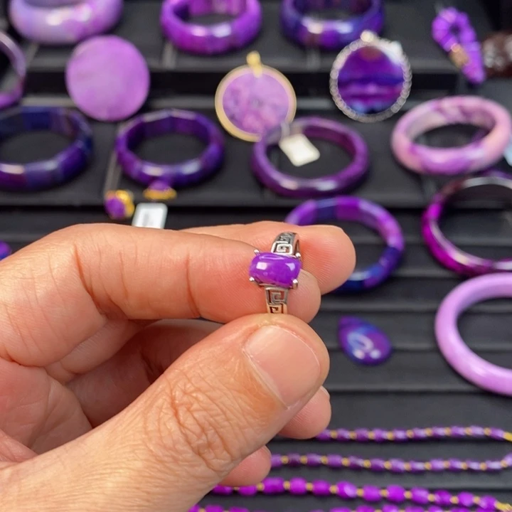 苏纪石（舒俱来）戒指未镶嵌?****ง