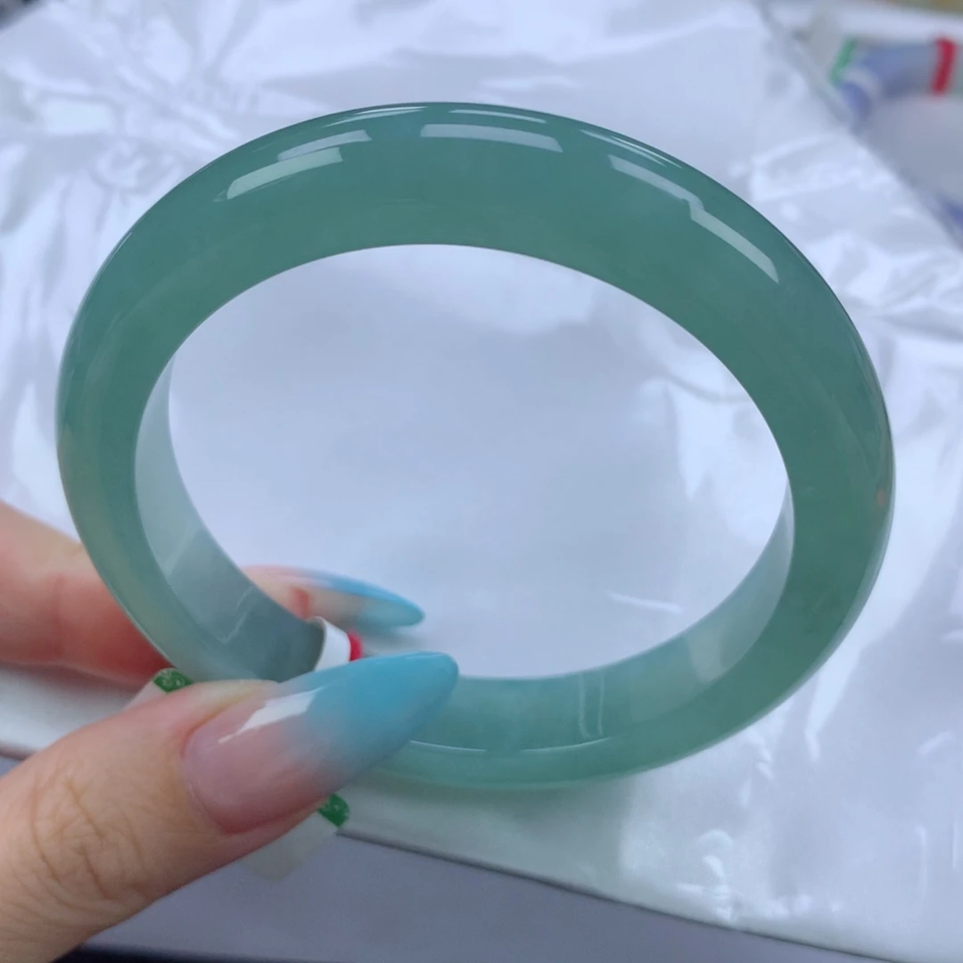 翡翠手镯未镶嵌缅甸天然翡翠A货57.7