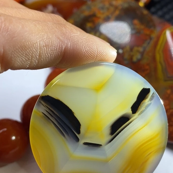 玛瑙/玉髓颈饰未镶嵌