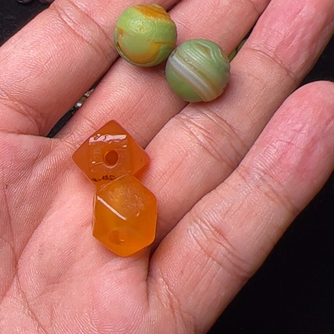 壹***堂玛瑙/玉髓未镶嵌配饰