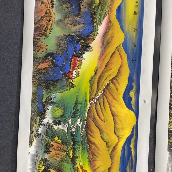 手绘作品等多种形式进行