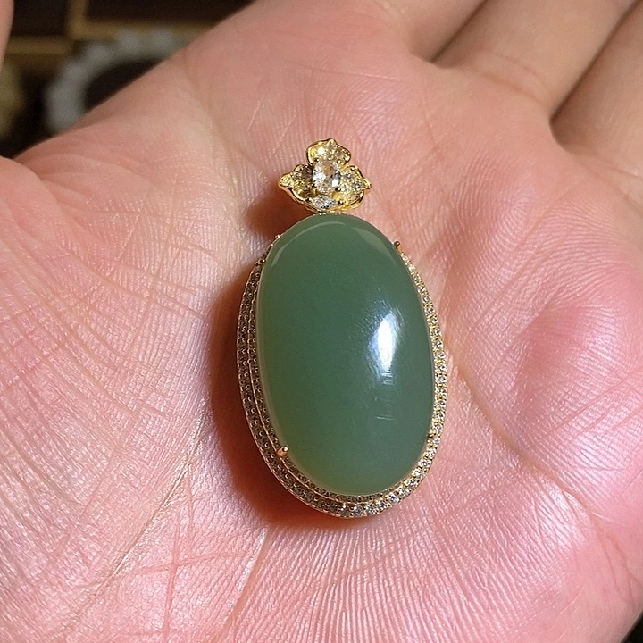 【闪购商品】吊坠(不含链)银S925镶嵌和田玉（碧玉）