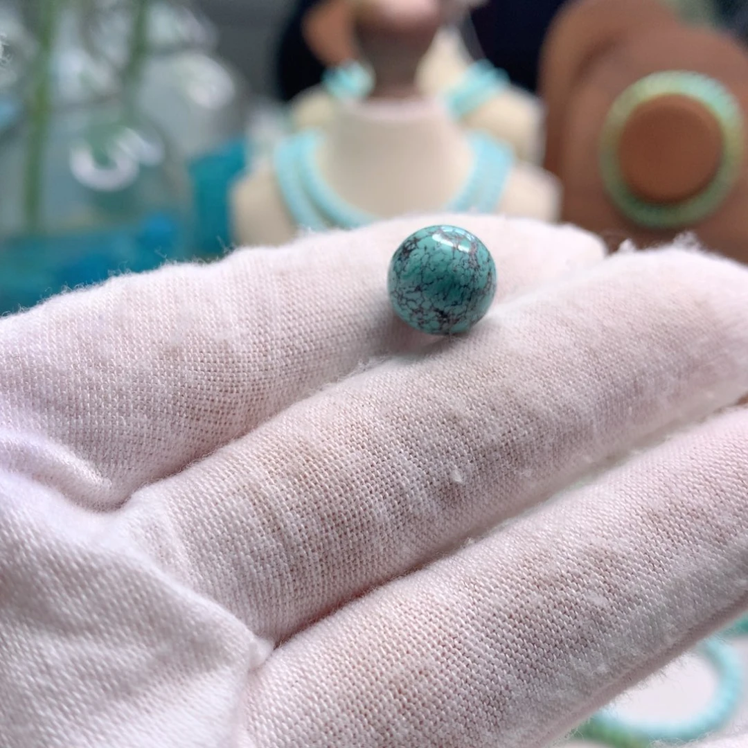 绿松石未镶嵌饰品