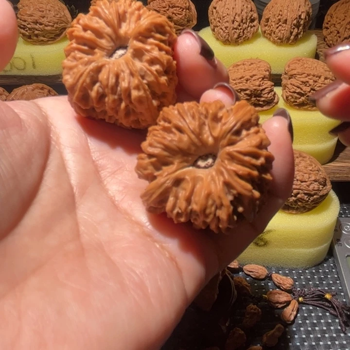 文玩核桃吊坠涿鹿壹代馒头凹底