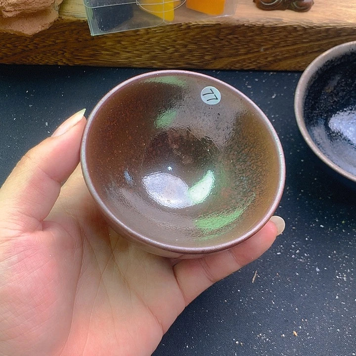 茶盏哈哈哈哈哈斤斤计较