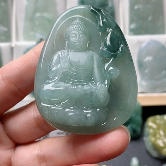 翡翠未镶嵌吊坠(不含链)幸***！阿弥陀佛